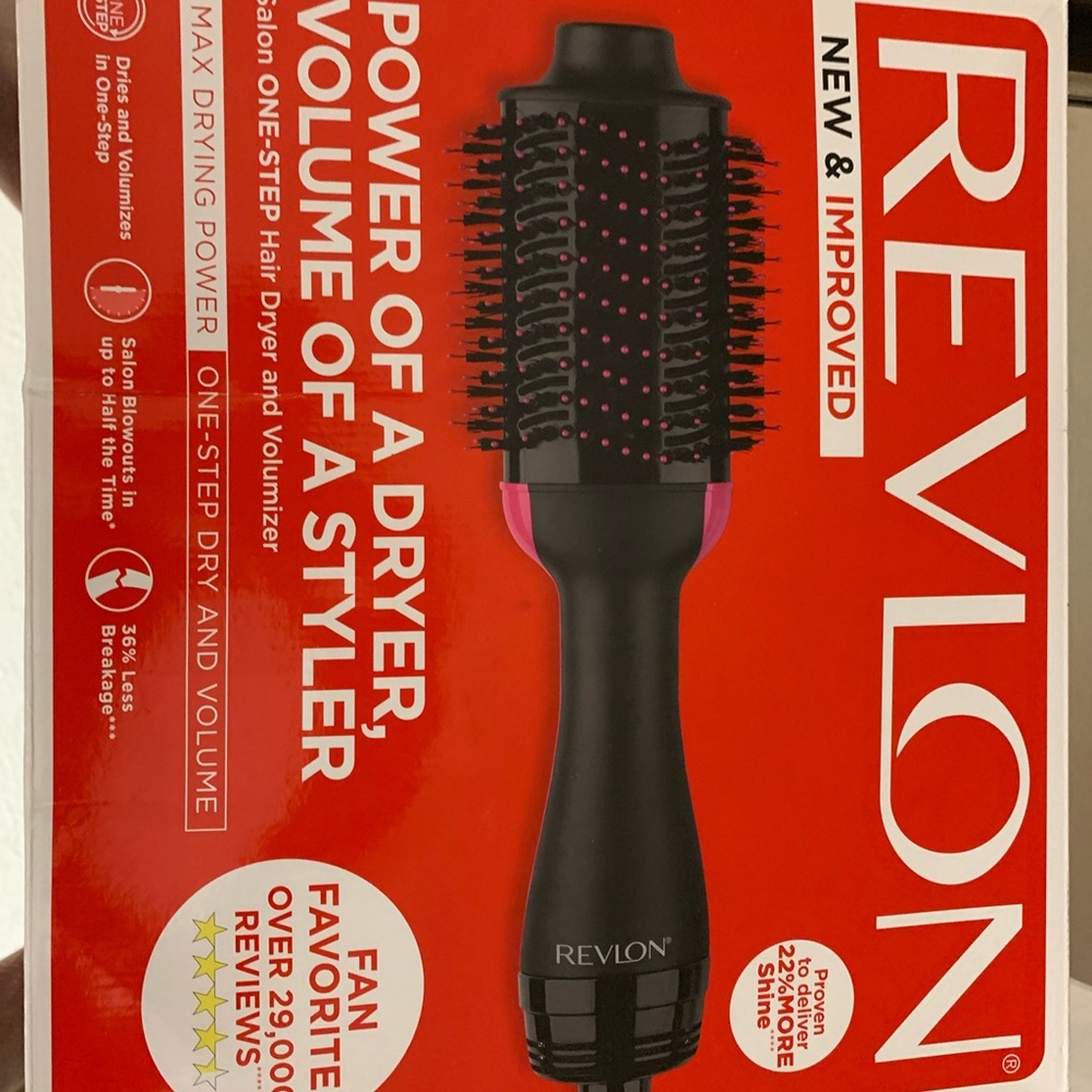 Revlon One-Step Volumizer Hair Dryer with Hot Air Brush - Picture 5 of 9